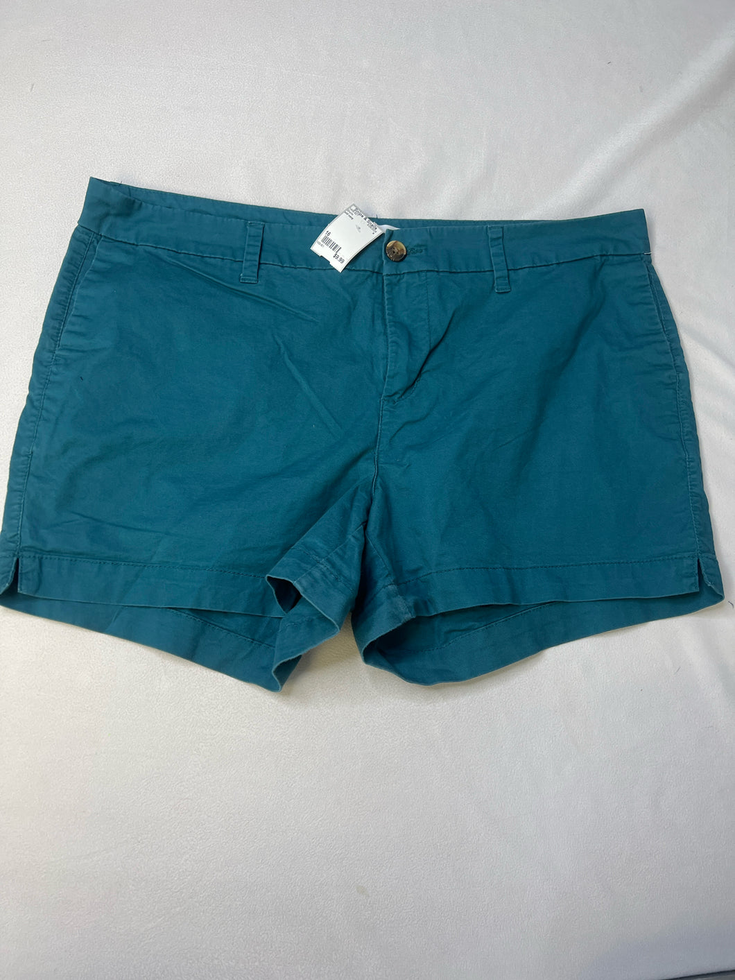 Womens Size 16 old navy Shorts