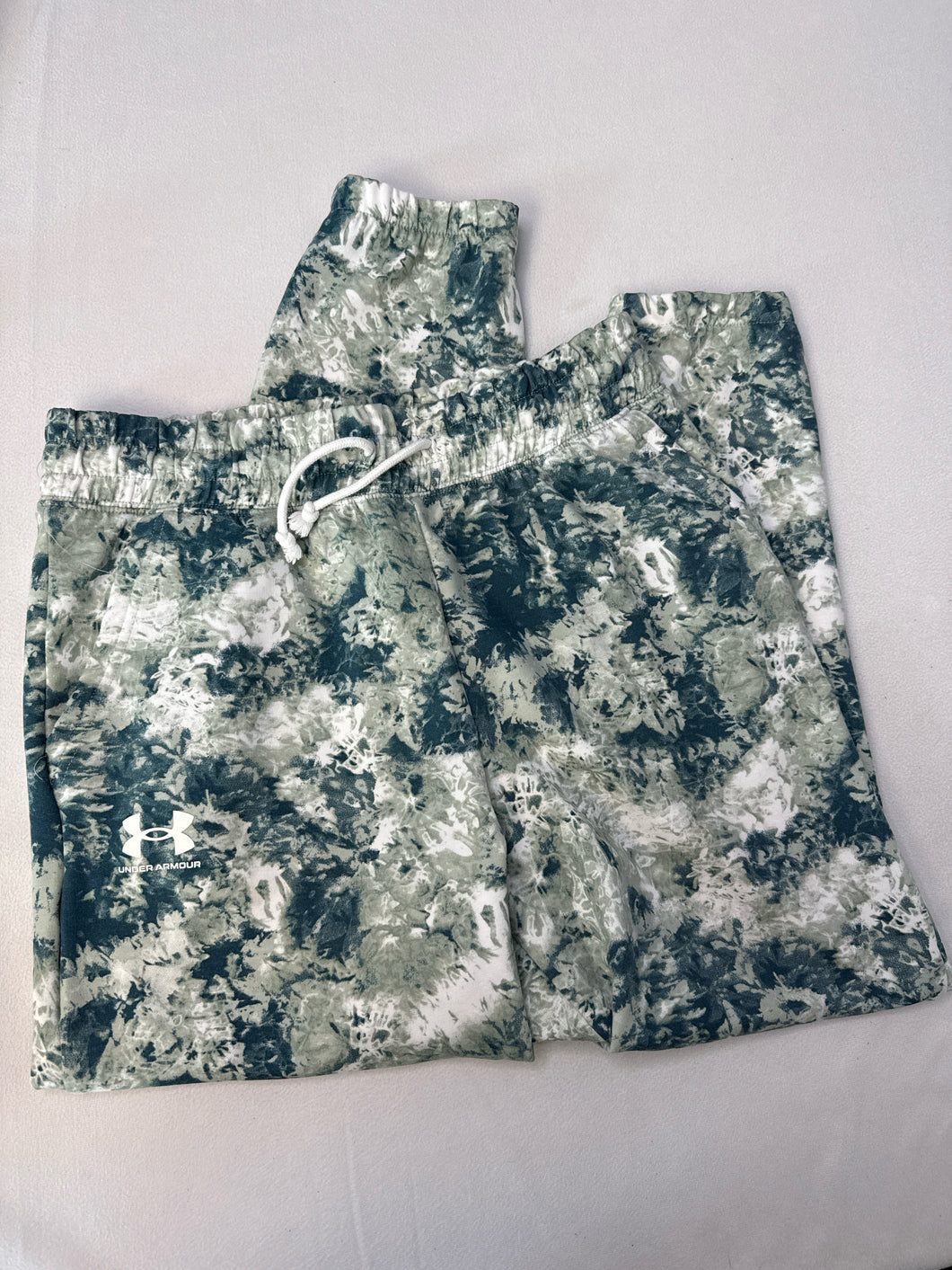 ladies Size S under armour Pants