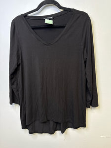 Size M Cable and Gauge Shirt