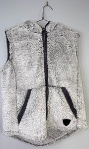ladies Size M Legendary Vest