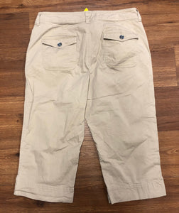 Size 14 Capris