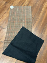 Load image into Gallery viewer, table runner bnwt Home Decor
