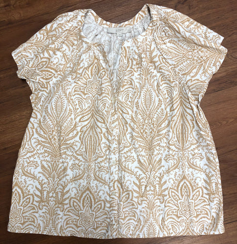 Size L Loft Shirt, button up short sleeve