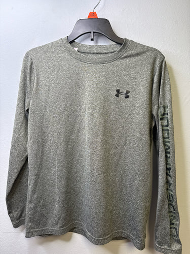 M under armour Shirt