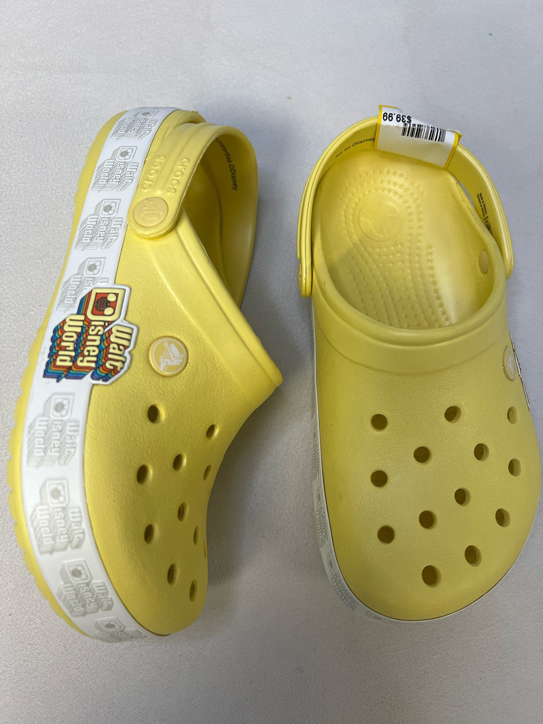 Crocs --walt disney world crocs --- 5/7shoes