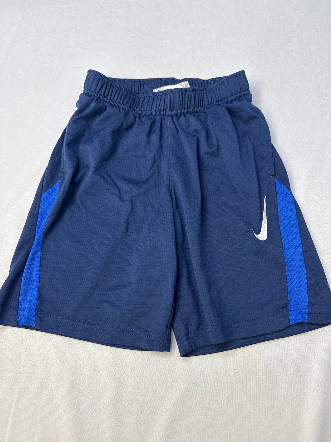 Boys 7 Nike Shorts