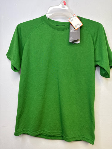 Boys Youth Medium under armour Shirt NWT