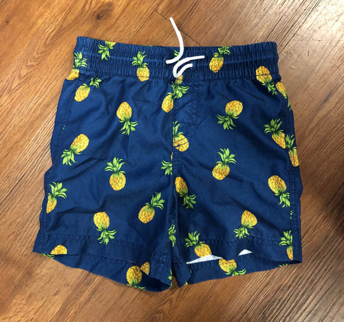 6/7 old navy swim shorts