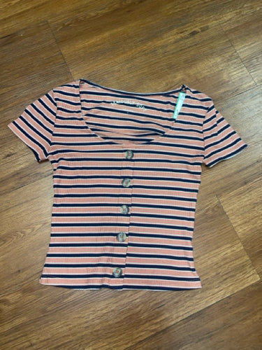Size S Aeropostale Shirt, seriously soft line