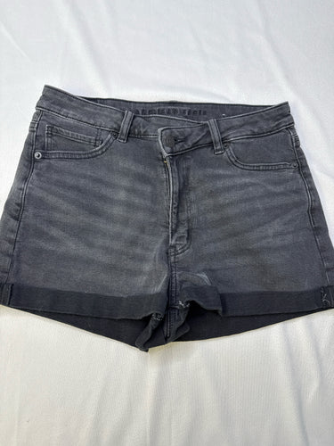 Size 6 American Eagle Shorts