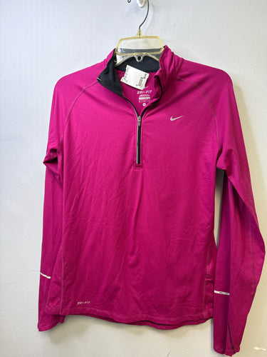 Size M Nike Shirt