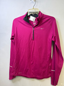 Size M Nike Shirt