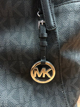 Load image into Gallery viewer, michael kors Purse with wallet