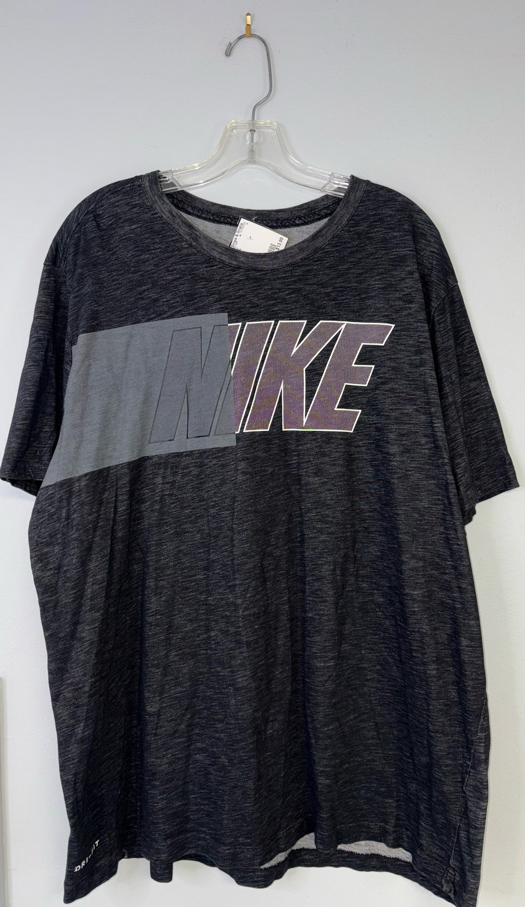 womens Size XXL Nike Shirt