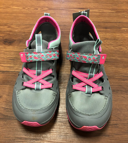 Merrell 6 shoes