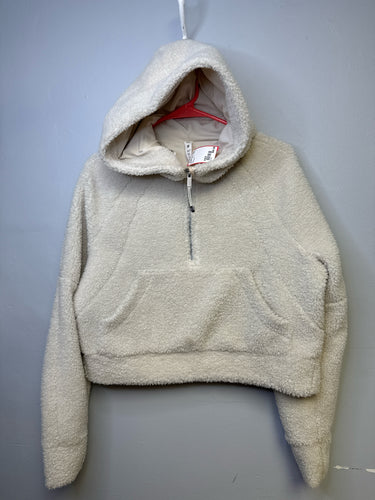 Size XS/S Lululemon pullover