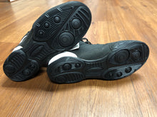 Load image into Gallery viewer, Asics 4.5 shoes NEW with tags wrestling shoes