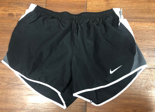 Size M Nike Pants
