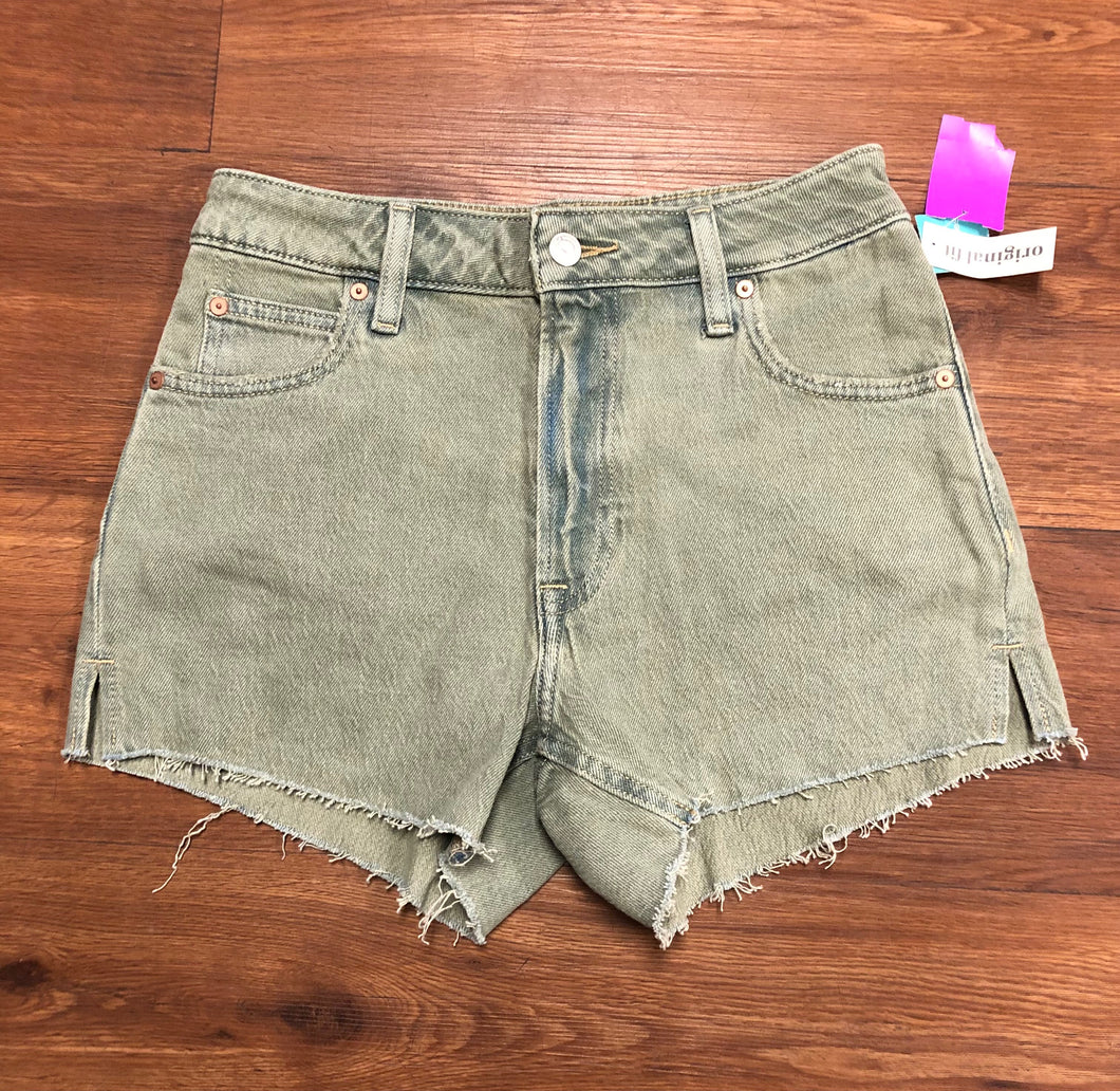 Size 0 Maurices Shorts NWT original fit, cheeky shortie