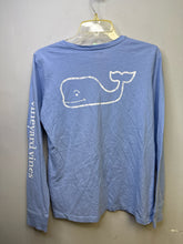 Load image into Gallery viewer, ladies Size XS Vineyard Vines Shirt