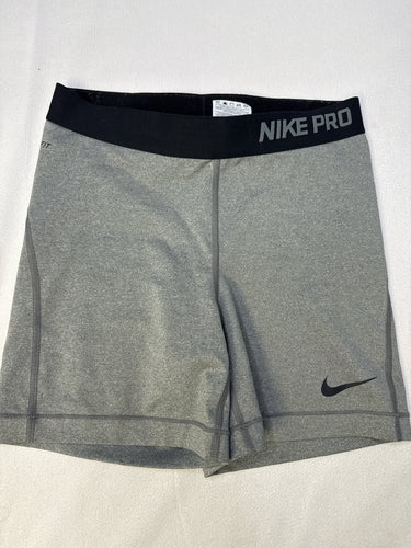 ladies Size M Nike Shorts