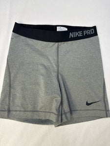 ladies Size M Nike Shorts