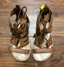 Load image into Gallery viewer, 13 OshKosh Shoes/Boots