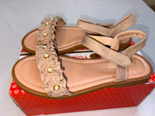 Load image into Gallery viewer, 3 bnwt sandals  shoes
