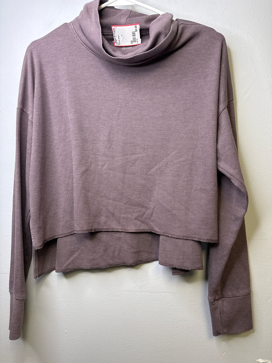 womens Size XS American Eagle Shirt