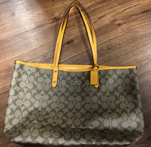 Load image into Gallery viewer, Coach Purse - Reversible tote bag with inner removable pouch
