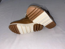 Load image into Gallery viewer, Shoes