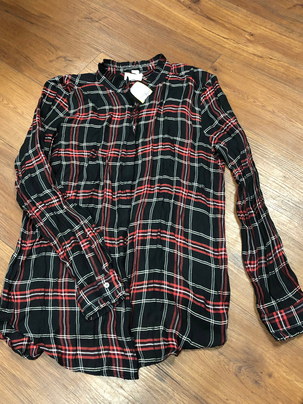 Size L Loft Shirt, The softened shirt button up