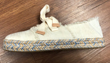 Load image into Gallery viewer, Toms 10 shoes