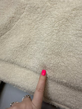 Load image into Gallery viewer, Size XS/S Lululemon pullover