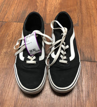 Load image into Gallery viewer, vans 7.5 shoes