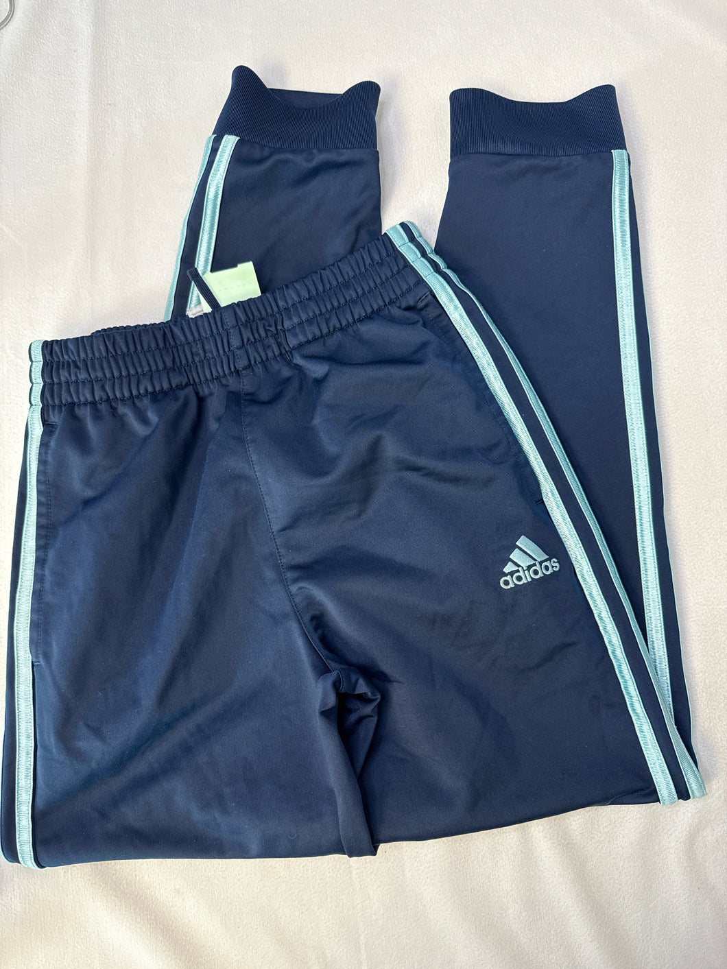 10-12 Adidas girl jjogger  Pants