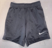 Load image into Gallery viewer, 4T Nike Shorts