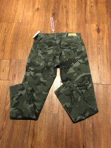 BNWT Junior's Size 1 union bay Pants