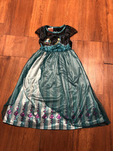 Load image into Gallery viewer, Girl&#39;s Size 5t Frozen II Dress