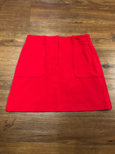 Load image into Gallery viewer, Size 6P The Loft Skirt