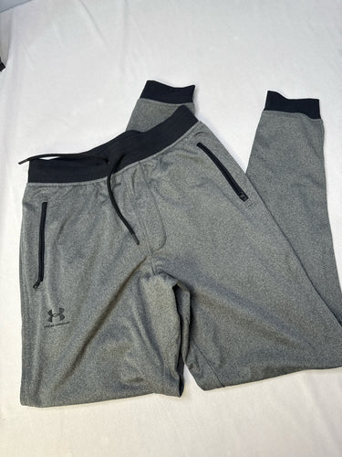 Size Med UA jogger  Pants