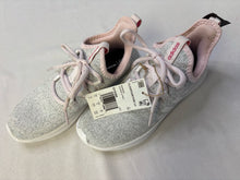 Load image into Gallery viewer, girls Adidas Shoes