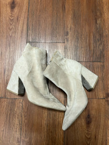 9 shoes