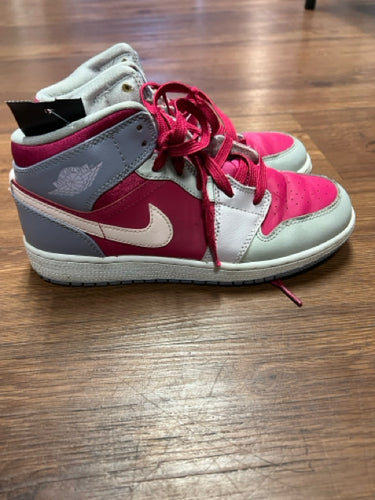 Nike 4.5 shoes