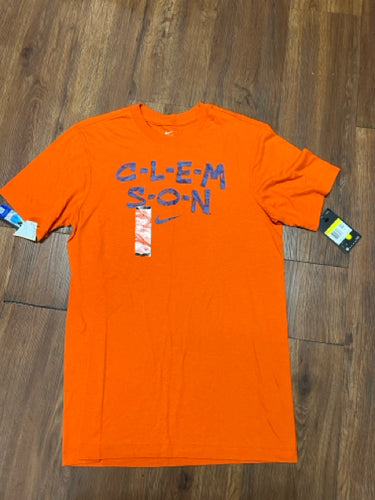 Size S shirt new with tags