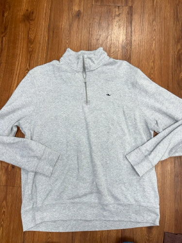 Size M Vineyard Vines Sweatshirt