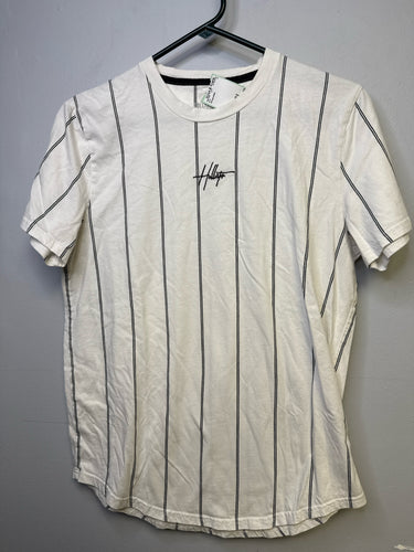 Size M shirt