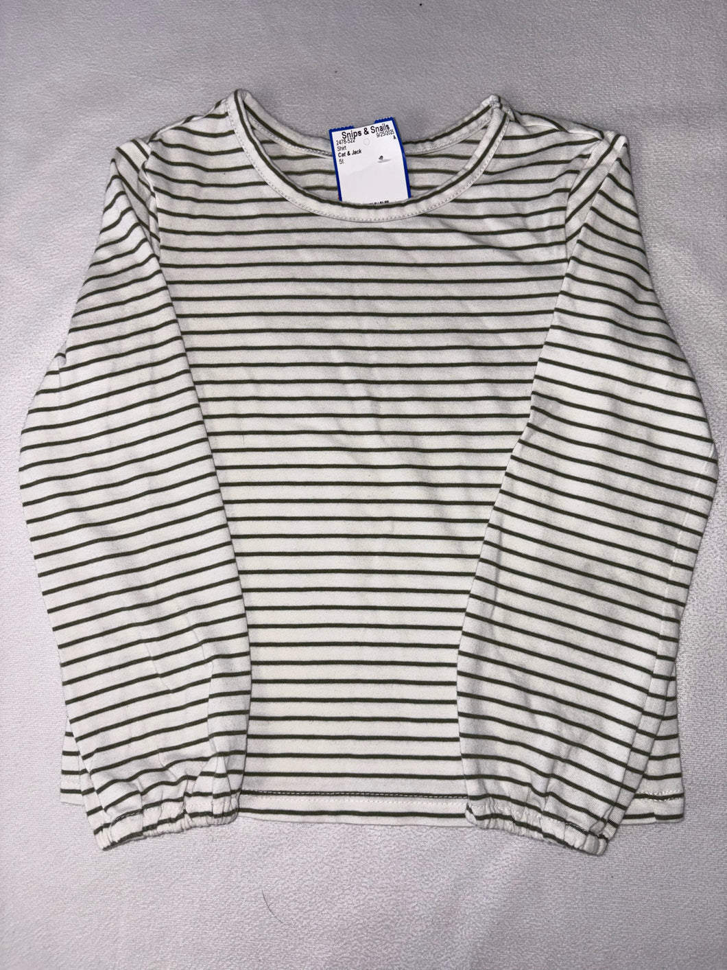 girls 5t Cat & Jack Shirt