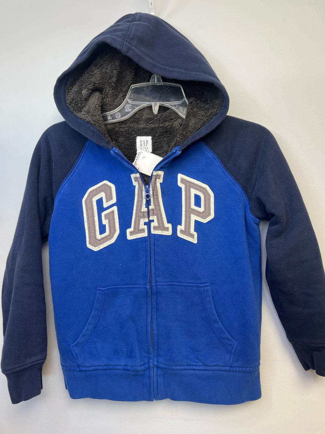 Boys M Gap Sherpa lined zip up hoodie