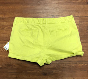Size 14 Gap city 3 inch shorts
